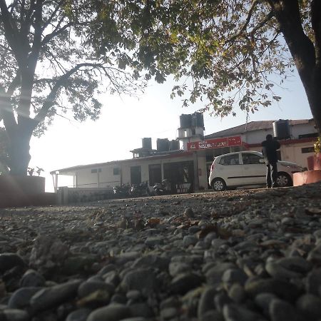 Hotel Walnut Grove Mussoorie Buitenkant foto