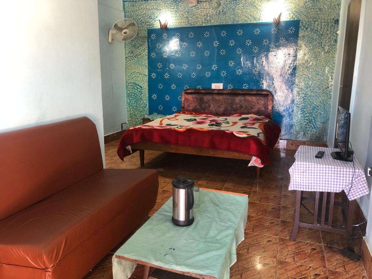 Hotel Walnut Grove Mussoorie Buitenkant foto