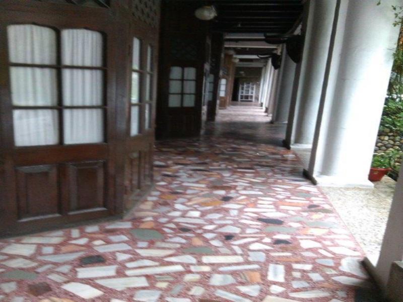 Hotel Walnut Grove Mussoorie Buitenkant foto