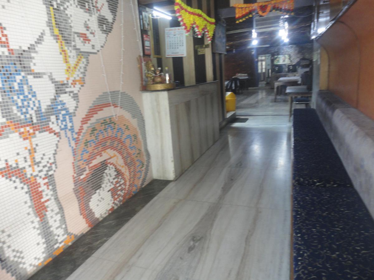 Hotel Walnut Grove Mussoorie Buitenkant foto